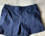 Eddie Bauer Womens Walking Shorts Zip Pocket Navy Blue Floral Print Size 6 - $21.32