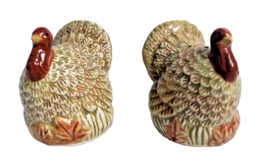Turkeys Salt Pepper Shakers Fall Leaves Ceramic Thanksgiving 2.5-in Gift... - $15.97