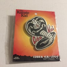 New San Diego Comic Con at Home Karate Kid Cobra Kai Silver Edition Pin - $500.49 MXN