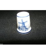 Royal Mosa Porcelain Collectors Thimble - €12,65 EUR
