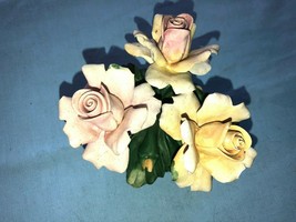 Capodimonte3 Yellow &amp; Pink Porcelain Roses Nuovo Capodimonte Italy - £21.86 GBP