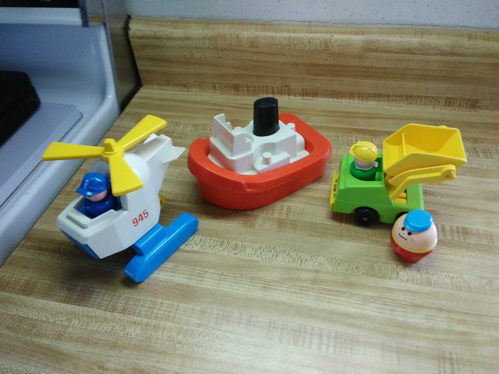 Fisher price vintage toys - £18.63 GBP