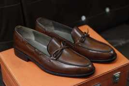 Handmade men&#39;s genuine brown leather loafer shoes, men tassels loafer - £159.86 GBP