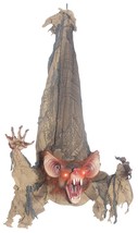 Slashing Bat Animated Prop Halloween Lifelike Mammal Scary Creepy Eerie SS80624 - £59.94 GBP