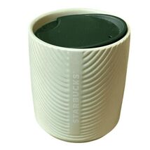 Starbucks White Pearl Pearlescent Ribbed Ceramic Coffee Tumbler Mug 8oz - $412.65 Starbucks White Pearl Pearlescent Ribbed Ceramic Coffee Tumbler Mug 8oz - $412.65 MXN