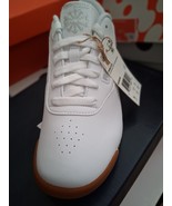 Reebok Princess Women&#39;s Shoes Size 9M - $819.26 MXN