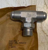 Parker 429334 Hydraulic Hose Line Tee Fitting Connector 22mm Thread 12mm ID - $24.99