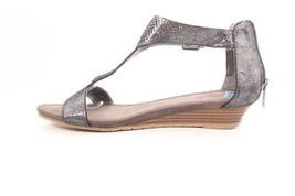 Kenneth Cole Gal T Strap Sandals Wedges Silver  Size 6.5  ( $ ) - £51.56 GBP