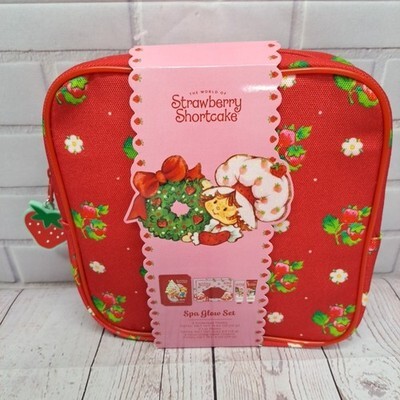 Strawberry Shortcake Spa Glow Set With Carry Case, Hand Cream, Lip And E... - $18.95