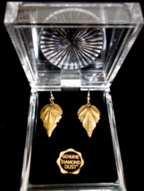 Real Diamond Dust Pierced Earrings Leaf Design Gold - NIB - £15.92 GBP