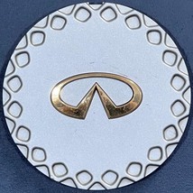 ONE 1994-1997 Infiniti J30 Center Cap for 15" Wheel Silver Gold Logo USED - $28.00
