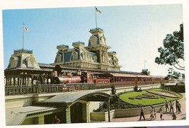 Vintage Walt Disney world Railroad 3x5 POSTCARD 0100-10204 Unused - $5.98