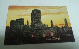 VTG Postcard New York Skyline RCA Building Empire State Dusk 1980&#39;s - £8.04 GBP