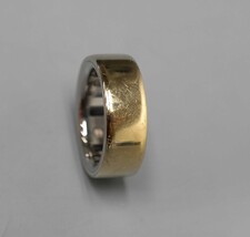 Oura Ring 4 Smart Ring Size 8 - Gold JZ90-54216-08 Ring ONLY image 4