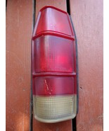 1979 - 1984 OEM Mazda B 2000 LH Tail Light OEM 220-41296L 79 80 81 82 83... - $754.40 MXN