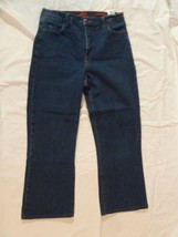 NYDJ Jean Womens sz 10 Capri Lift Tuck Stretch Denim Dark Blue  W 28 L 26 - $318.09 MXN