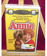 annie/ vhs movie /{ sealed condition} - £8.17 GBP