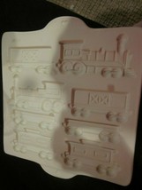 Pampered Chef Stoneware Gingerbread Hometown Family Heritage 1998 Train Mold - £23.97 GBP