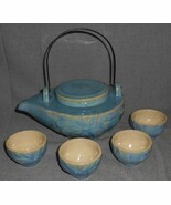 Bombay Company BLUE-GREEN MOTTLED Embossed Teapot w/Four Cups NICE SET! - $40.69 CAD