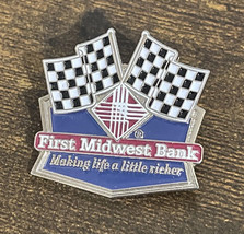 Checker Flag Nascar Racing First Midwest Bank Speedway Track Collector Lapel Pin - £10.56 GBP
