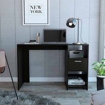43&quot; Black Computer Desk - $4,360.33 MXN