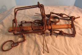 2 Vtg Metal Snare Small Animal Spring Leg Trap Primitive Game Hunt W/CHAIN 5&quot; - £25.17 GBP