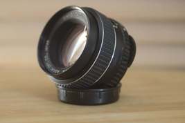 Beautiful Pentax Asahi SMC 50mm f2 lens M42 lens +Case. Superb condition - £86.52 GBP