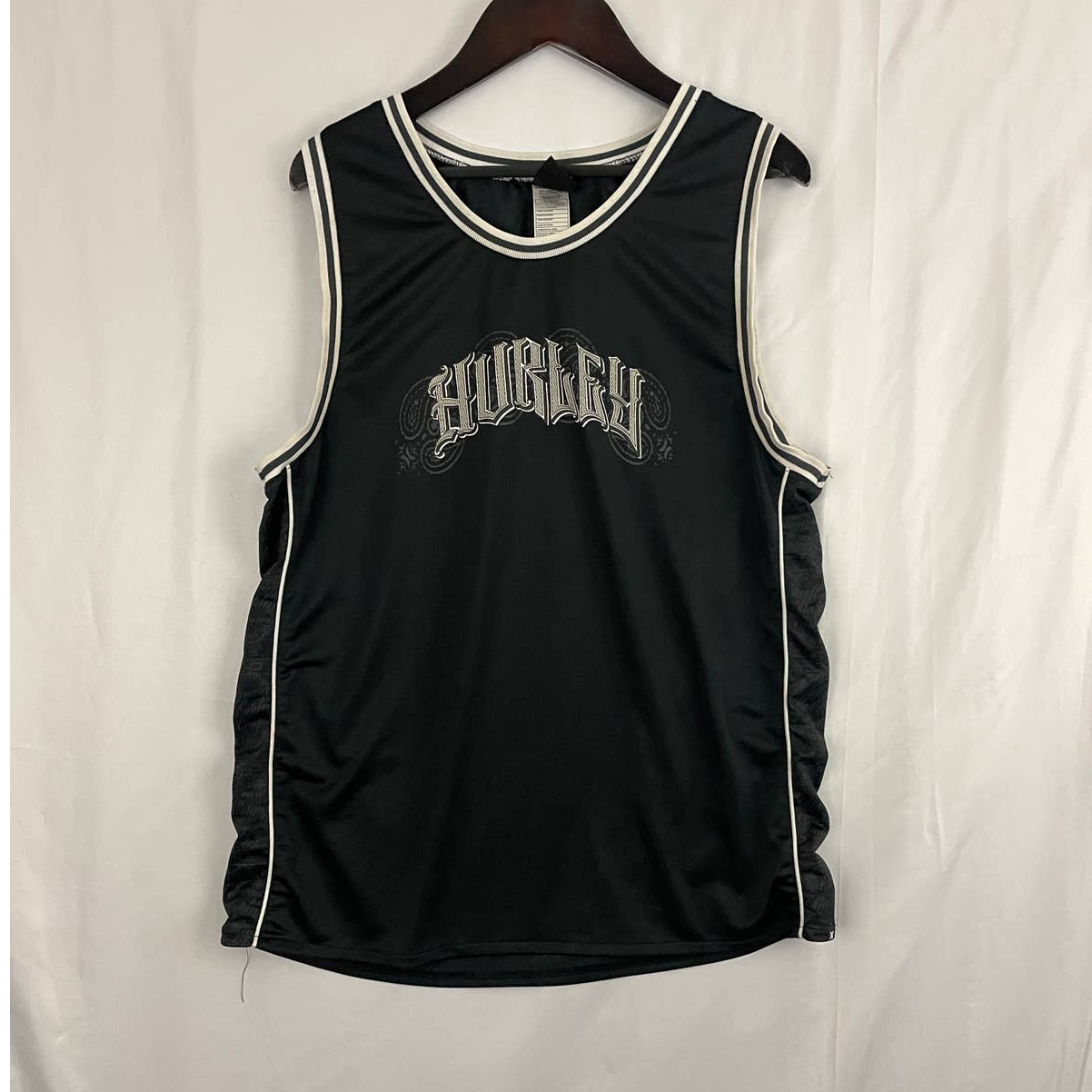 Hurley Black Jersey Youth XL 2009 Activewear Casual - $18.90