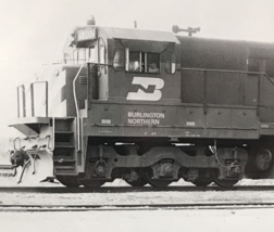 Burlington Northern Railroad BN #5302 U30C Locomotive Train Photo Aurora... - $9.49