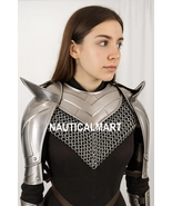 Medieval Lady Knight Shoulder Pauldrons with Neck Gorget And Chaimmail W... - $180.85 CAD