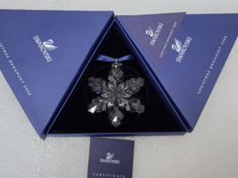 Swarovski 2008 Large CLEAR Star/Snowflake/Christmas Ornament with origin... - $74.65