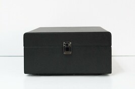 Crosley Voyager CR8017A-BK Portable Bluetooth Turntable Record Player image 6