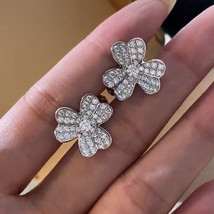 Clover Lucky Wheel Stud Earrings For Women Temuearring Exquisite Flower Earrings - £7.91 GBP