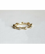 30Ct Eternidad Completo Bisel Estación Moissanita Diamond Banda 14K Amar... - $2,206.69 MXN