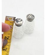 Vintage Glass Sterling Silver Top Salt Shaker Set (16V) Mini 2 In  - $303.91 MXN