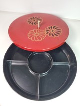 Lacquerware Red Covered Divided Dish Gold Black Daisies Floral Gold Knob Vintage - $17.77