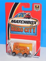 Matchbox 2002-03 Hero City Heavy Movers #68 Emergency Power Truck Yellow - $3.96