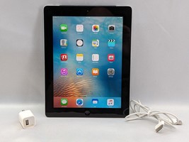 Works Apple iPad 3rd Gen. 32GB, Wi-Fi + Cellular (Verizon), 9.7in (I2) - $42.99