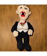 VTG 1999 Dracula Vampire Universal Studio Monsters 11" Plush Doll - €10,91 EUR VTG 1999 Dracula Vampire Universal Studio Monsters 11" Plush Doll - €10,91 EUR