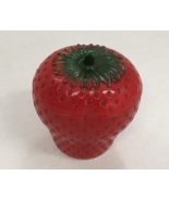Milk glass painted red strawberry pot with lid jam pot country trinket - $406.00 MXN