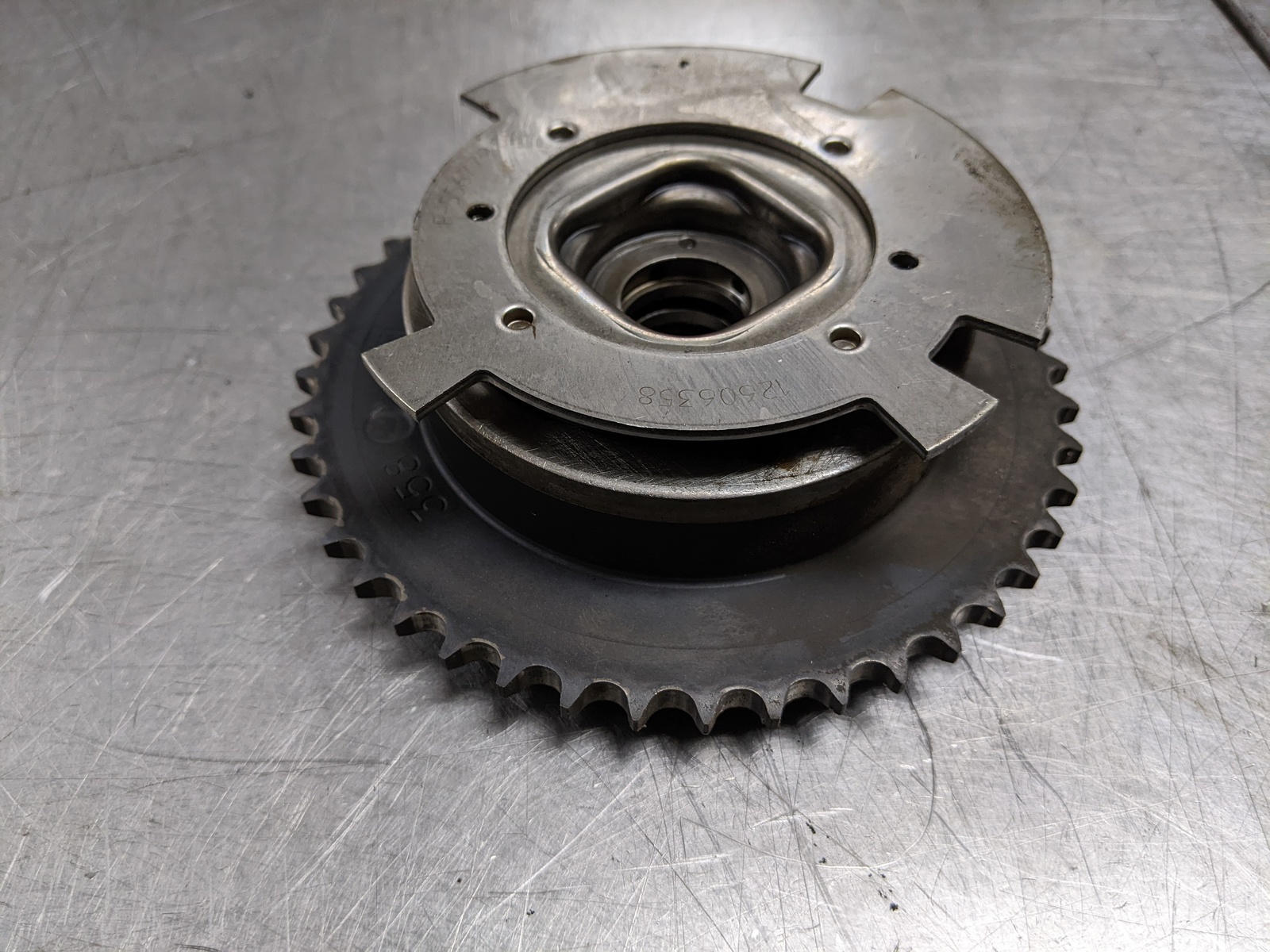 Camshaft Timing Gear For 10-16 GMC Savana 2500  6.0 12606358 Item image 2