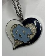 North Carolina Tar Heels Swirl Heart Chain Necklace - 22&quot; Chain New - €19,43 EUR