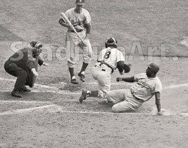 Jackie Robinson Brooklyn Dodgers MLB Baseball Photo 11&quot;x14&quot; Print 01 Sto... - £19.58 GBP