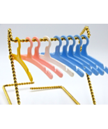 VINTAGE BARBIE DOLL CLOTHES HANGERS UNMARKED Various size/colors lot of 16 - $27.01 CAD