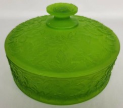 Vintage Green Frosted Satin Glass Embossed Leaf Covered Dish - £61.86 GBP