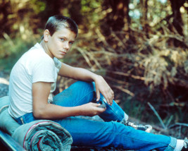 Stand by Me Featuring River Phoenix 8x10 Photo - £6.31 GBP