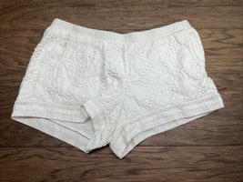 Lilly Pulitzer White Floral Embroidered Crocheted Shorts Woman&#39;s Size S ... - $19.79