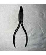 Vintage Utica 20-5 Duck Bill Pliers 5"  Made in USA - $264.11 MXN Vintage Utica 20-5 Duck Bill Pliers 5"  Made in USA - $264.11 MXN