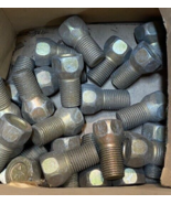 Box of 25 Quantity of Machine Bolts 19207 | 5306-00-538-0854 | DLA500-80... - $498.53 MXN