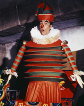 Dick Van Dyke in Chitty Chitty Bang Bang as Jack in a Box 16x20 Canvas Giclee - £55.94 GBP
